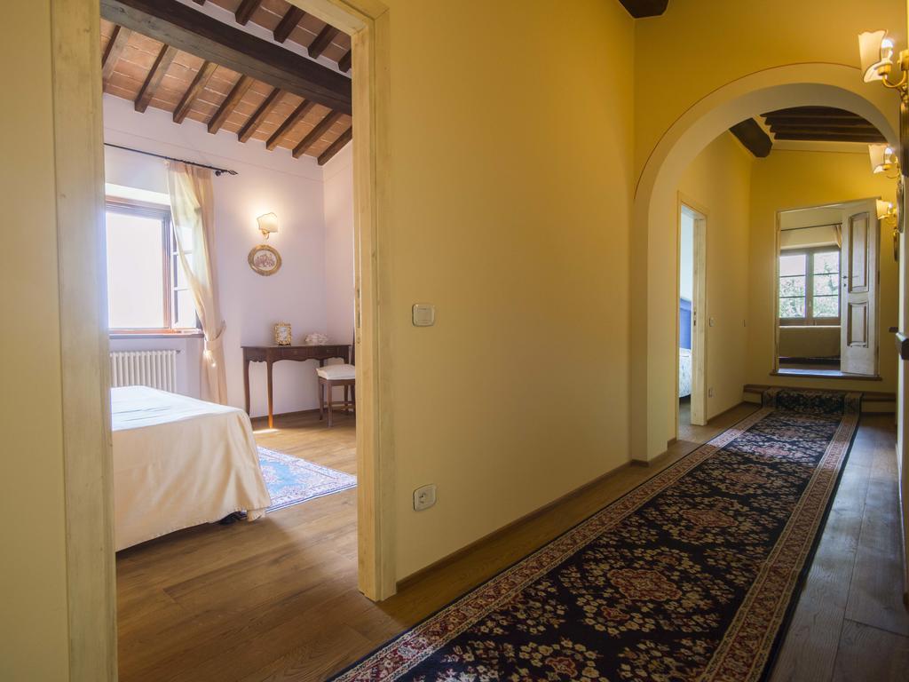 Maesta Del Sasso Villa Кортона Екстериор снимка