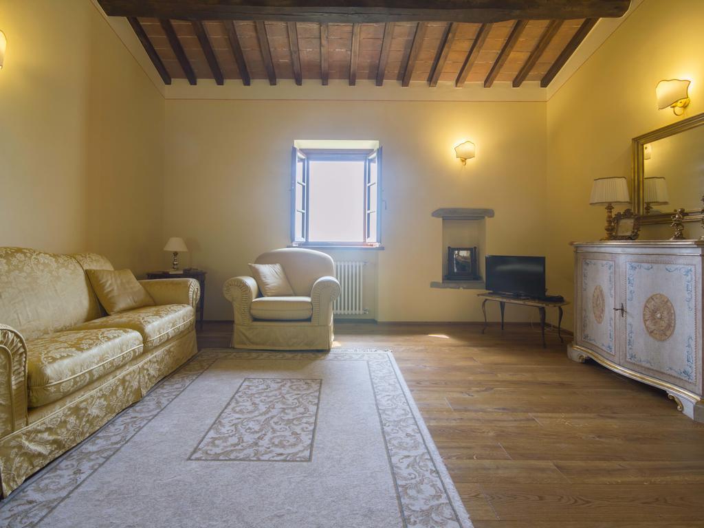 Maesta Del Sasso Villa Кортона Екстериор снимка