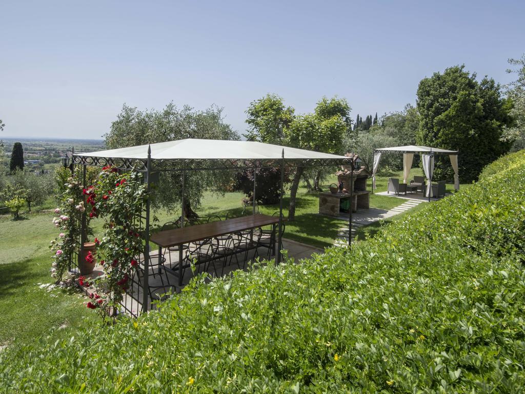 Maesta Del Sasso Villa Кортона Екстериор снимка